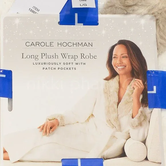 Carole Hochman Ladies' Plush Robe in cream - Picture 3 of 5